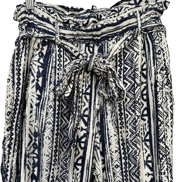 Cali1850 XS Women's Blue and White Aztec Bohemian Paper Bag Linen Pants R6 - Picture 5 of 8